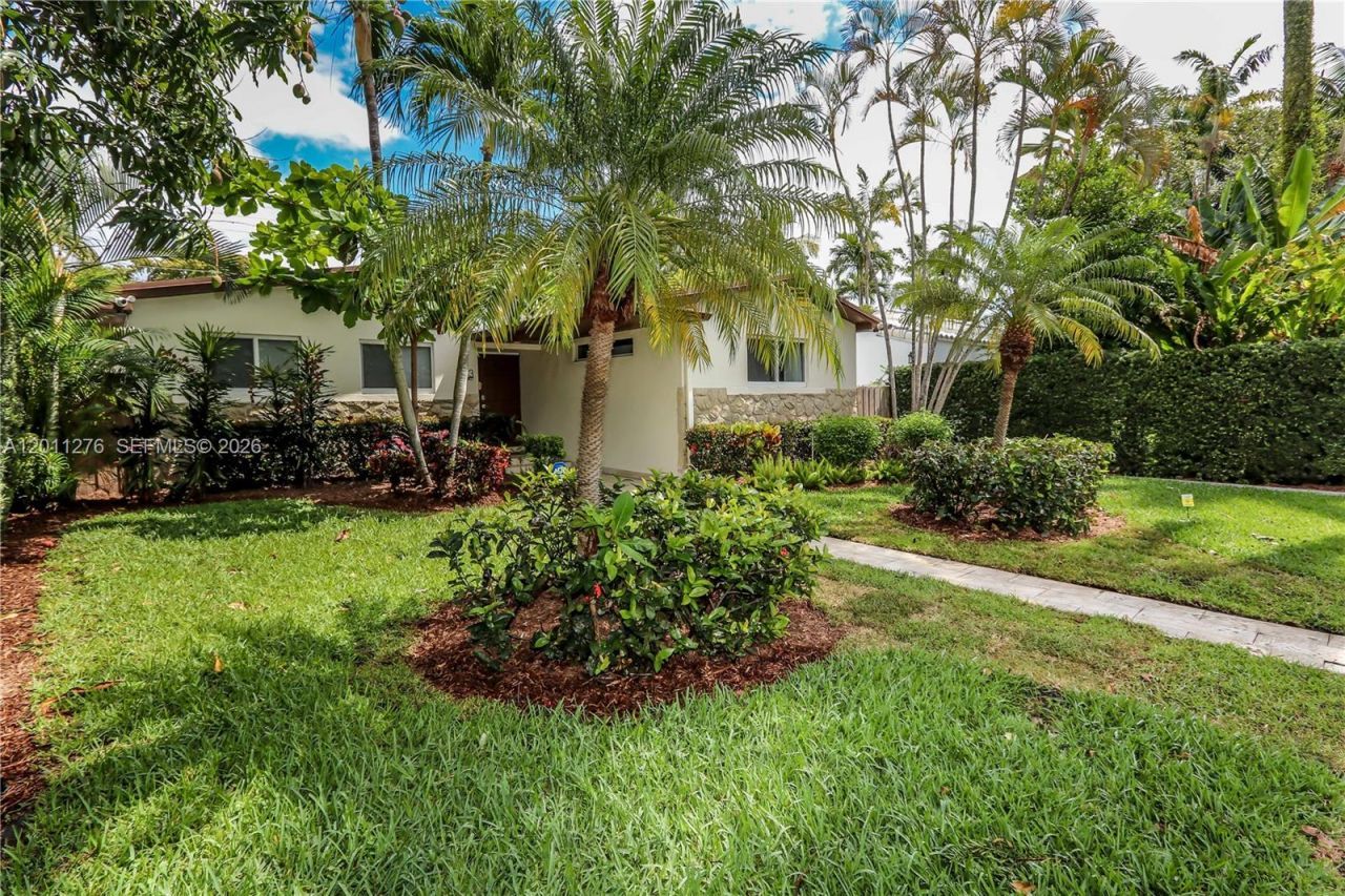 1333 Tyler St, Hollywood, FL 33019 Photo
