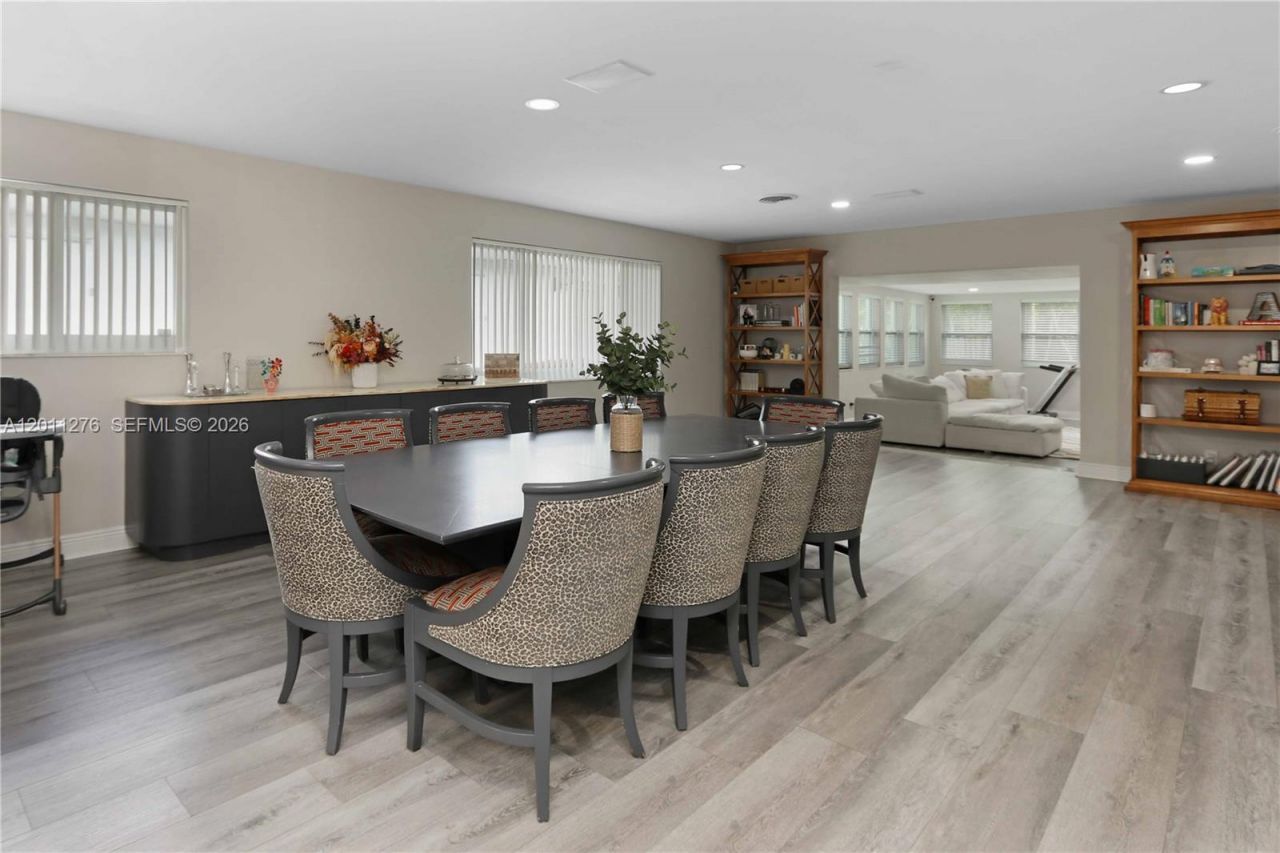 1333 Tyler St, Hollywood, FL 33019 Photo