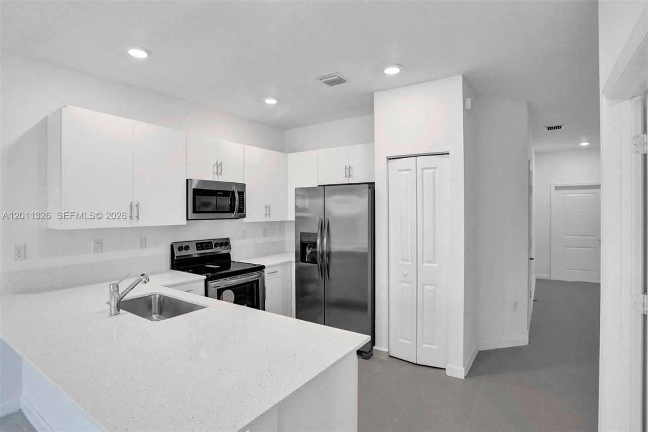 13375 SW 287 Street , Homestead, FL 33033 Photo