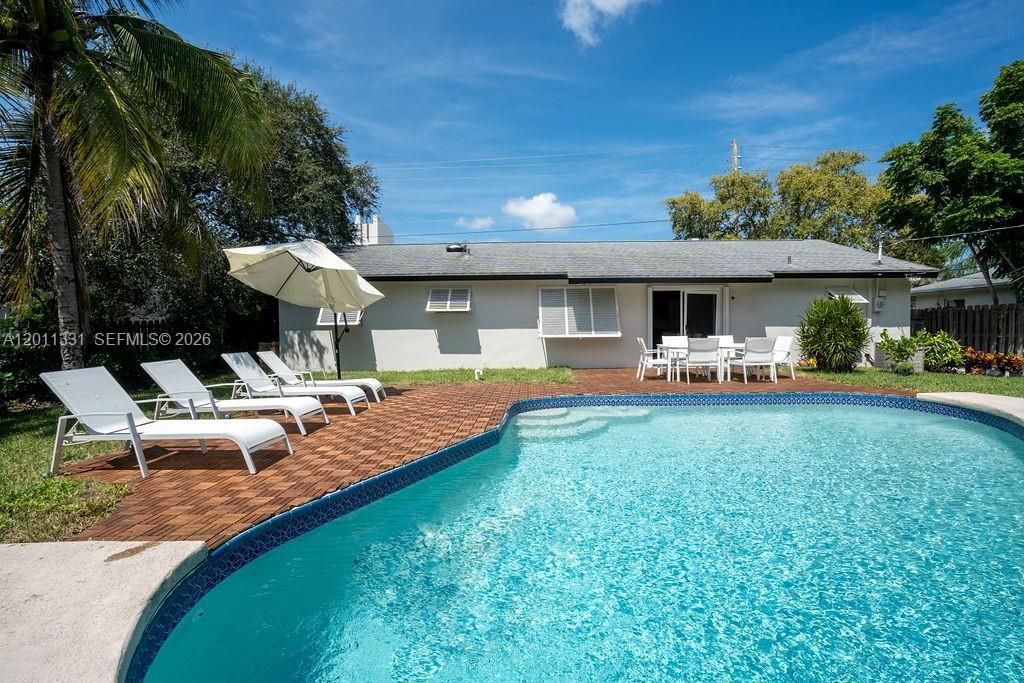 736 Prosperity Farms Rd , North Palm Beach, FL 33408 Photo