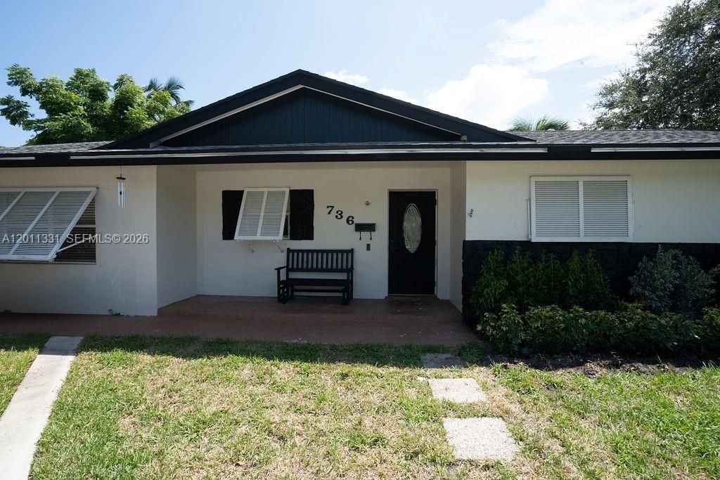 736 Prosperity Farms Rd , North Palm Beach, FL 33408 Photo
