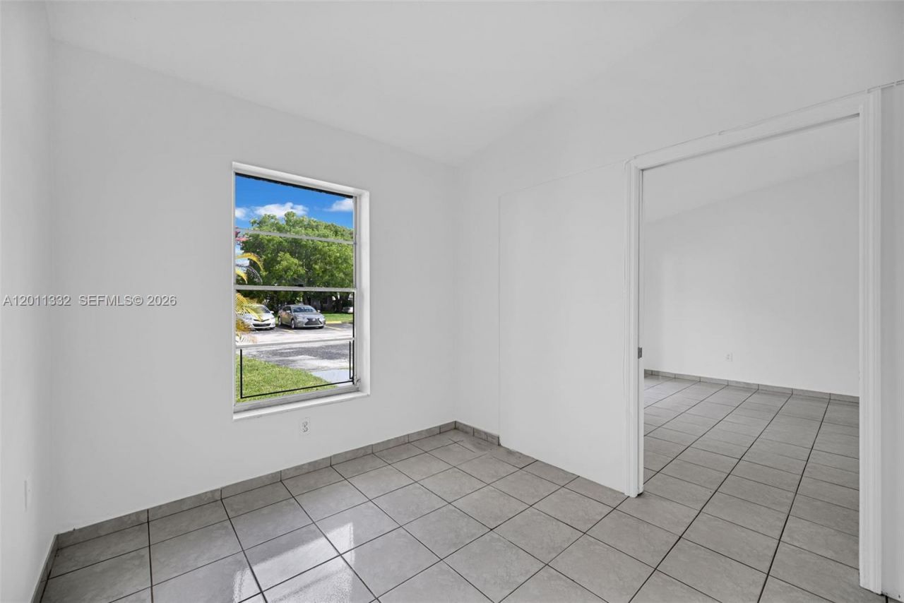 12438 SW 115th Ter , Miami, FL 33186 Photo