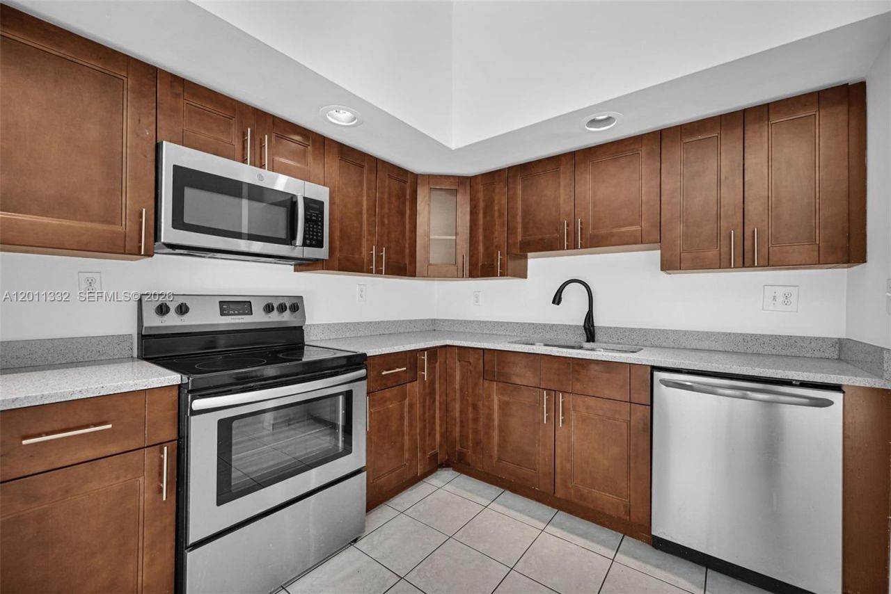 12438 SW 115th Ter , Miami, FL 33186 Photo