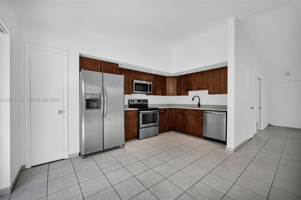 12438 SW 115th Ter , Miami, FL 33186 Photo