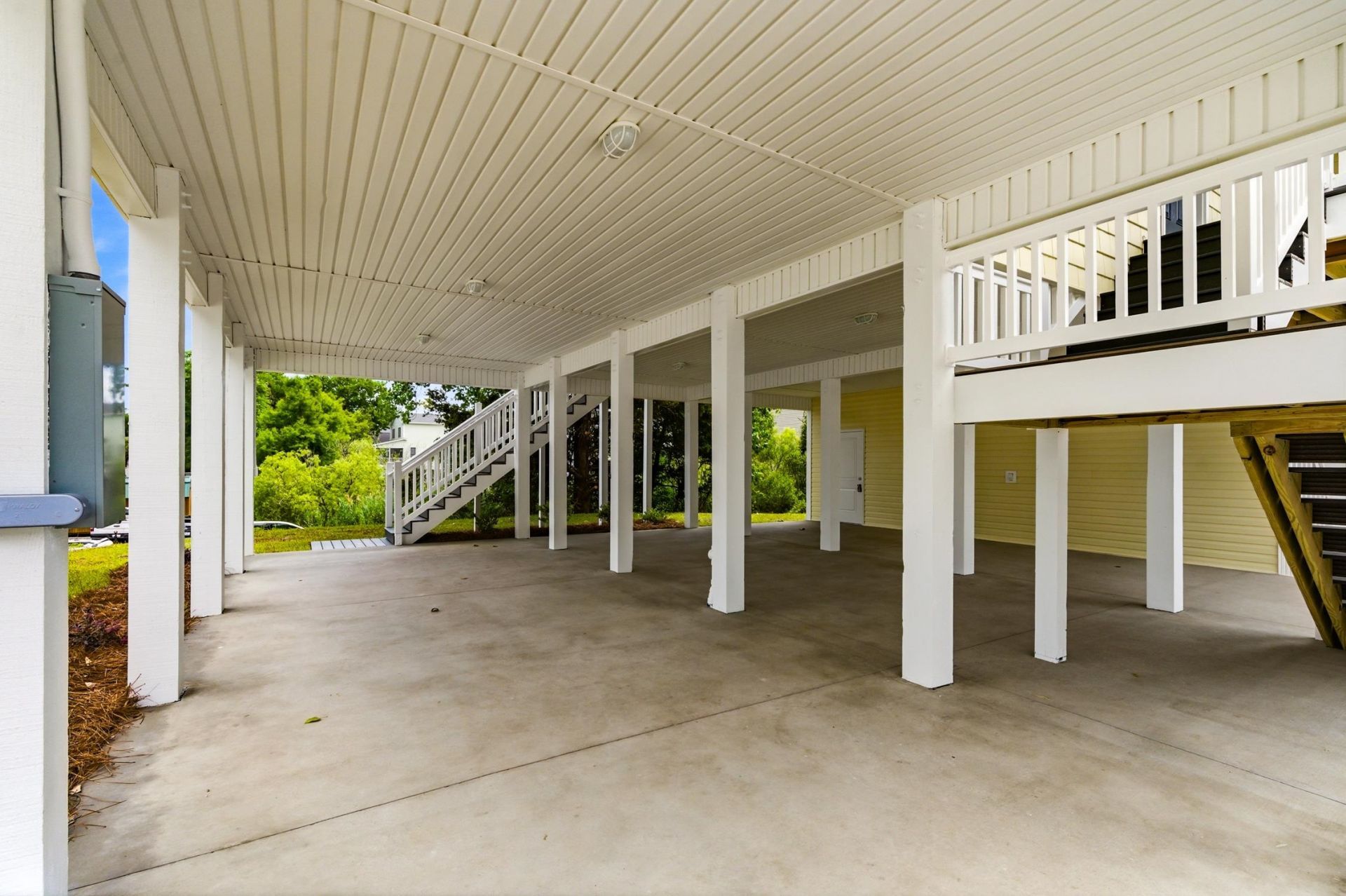 609 Elm St. Photo 27