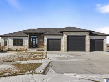 531 White Cap Bay , Lincoln, NE 68527
