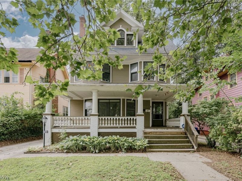 10906 Ashbury Avenue, Cleveland, OH 44106 Photo 2