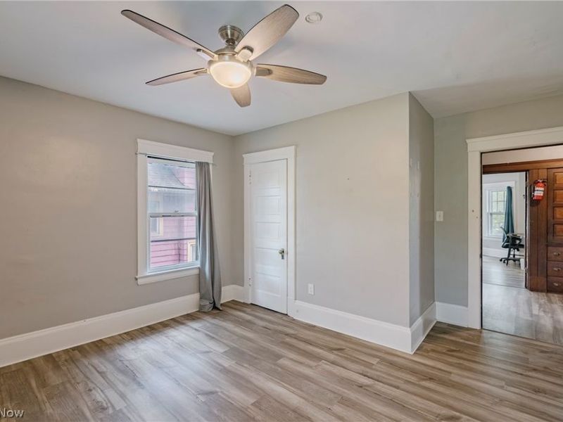 10906 Ashbury Avenue, Cleveland, OH 44106 Photo 22