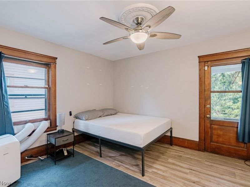 10906 Ashbury Avenue, Cleveland, OH 44106 Photo 23