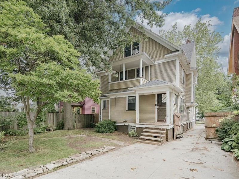 10906 Ashbury Avenue, Cleveland, OH 44106 Photo 43