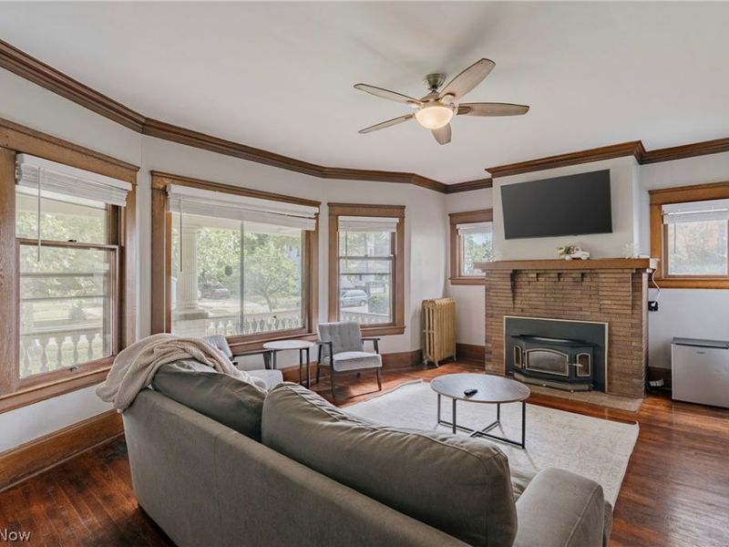 10906 Ashbury Avenue, Cleveland, OH 44106 Photo 6