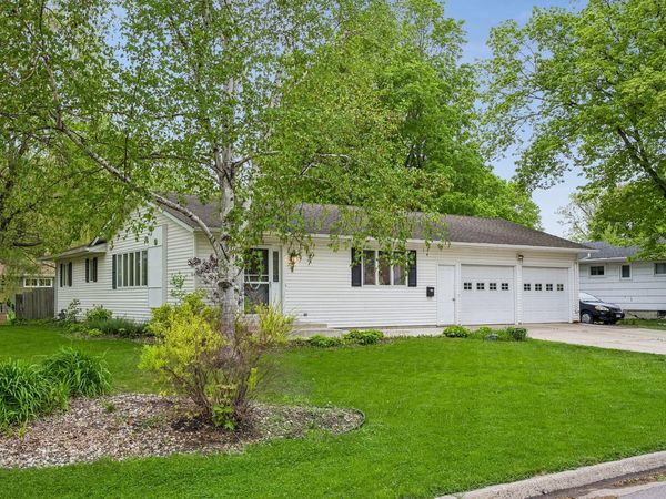 734 Merrill Street SW, Hutchinson, MN 55350