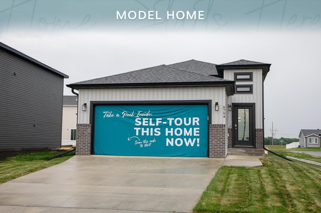 6794 Meadow View Drive S, Fargo, ND 58104 Main Photo