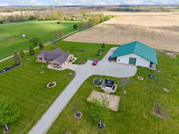 7855 Bradford Bloomer Road, Bradford, OH 45308