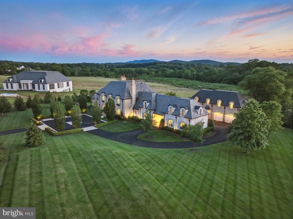 22805 CREIGHTON FARMS DRIVE, LEESBURG, VA 20175