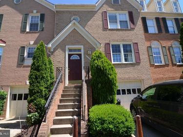 2039 GALLOWS TREE COURT , VIENNA, VA 22182