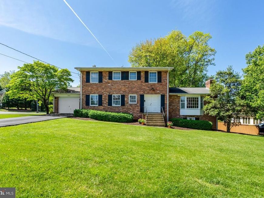6413 Noble Drive, McLean, VA 22101 Main Photo