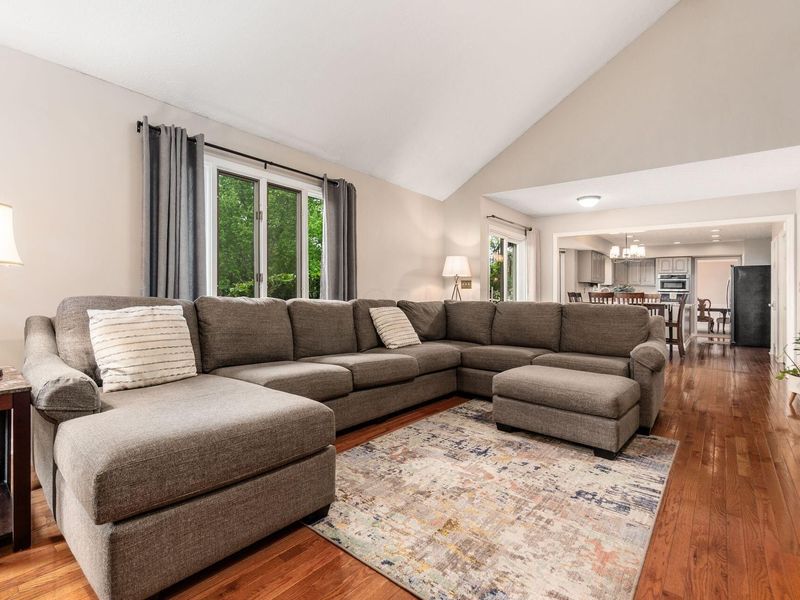 8900 Locherbie Court , Dublin, OH 43017 Photo 24