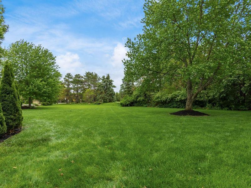 8900 Locherbie Court , Dublin, OH 43017 Photo 52