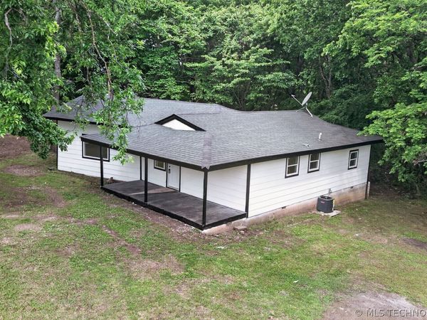 5595 S 4405 Road, Locust Grove, OK 74352