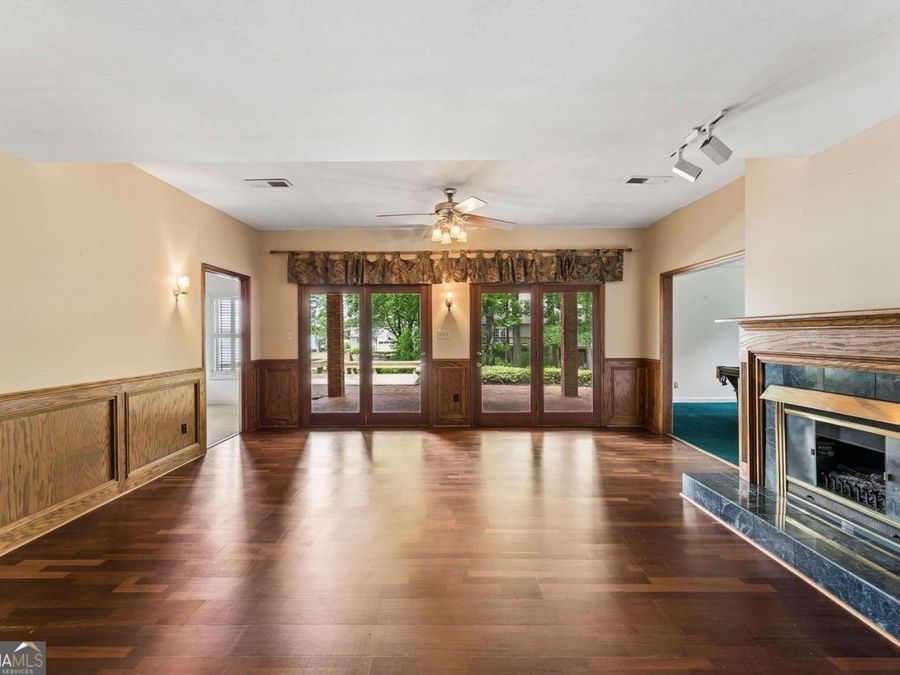 Property Image 43
