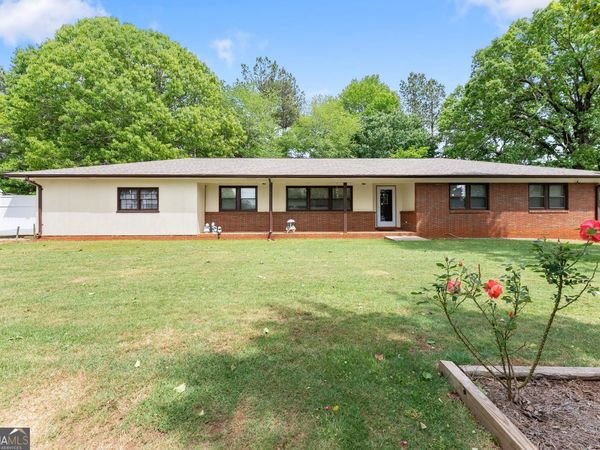 4508 Dicks Hill Parkway, Mount Airy, GA 30563