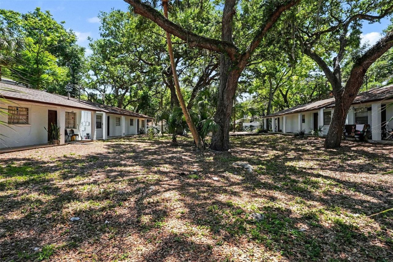 5622-5640 Missouri Ave, New Port Richey, FL 34652 Photo