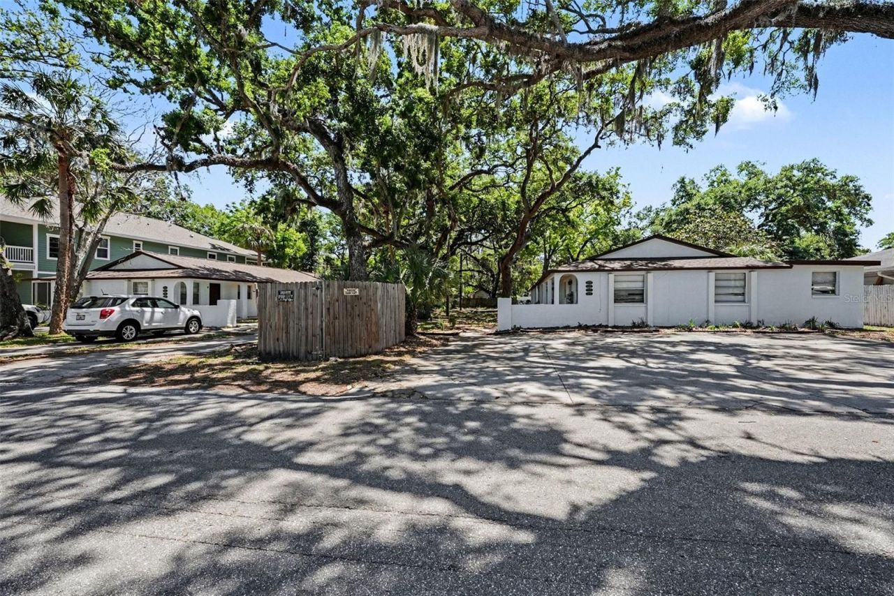 5622-5640 Missouri Ave, New Port Richey, FL 34652 Photo