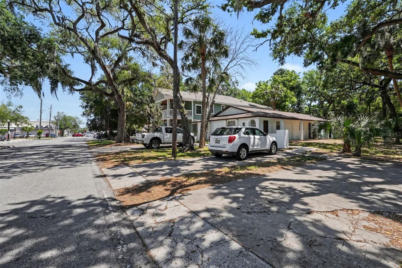 5622-5640 Missouri Ave, New Port Richey, FL 34652 Photo