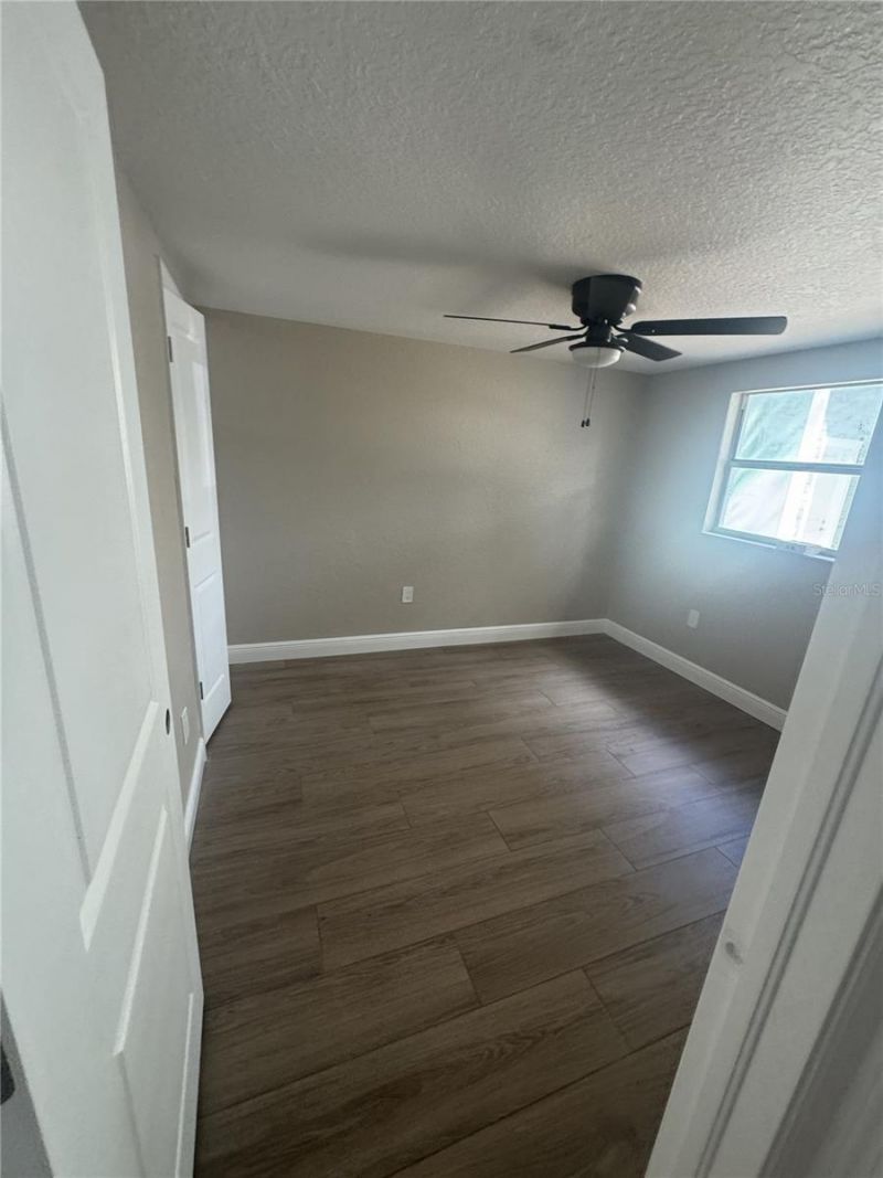 5622-5640 Missouri Ave, New Port Richey, FL 34652 Photo