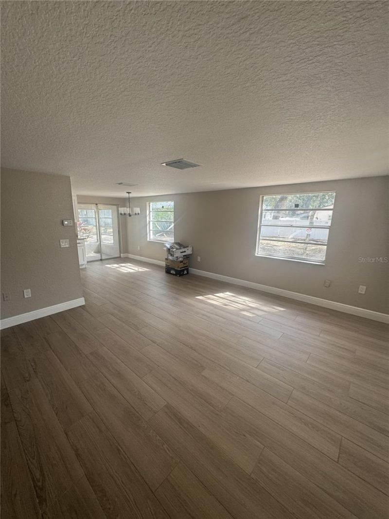 5622-5640 Missouri Ave, New Port Richey, FL 34652 Photo