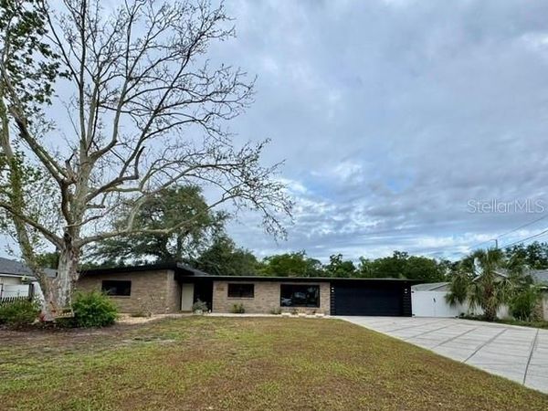 9718 N OREGON AVENUE, TAMPA, FL 33612