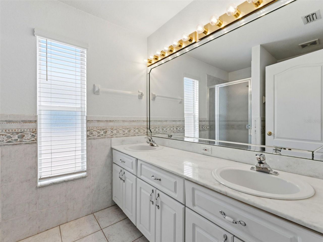 5551 Jobeth Dr, New Port Richey, FL 34652 Photo