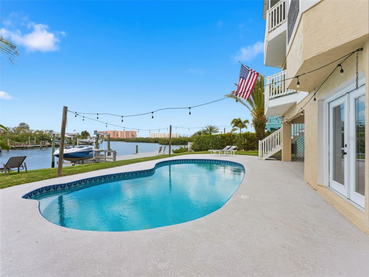 5551 Jobeth Dr, New Port Richey, FL 34652 Photo