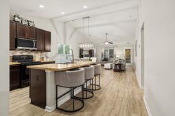 400 Stafford Dr.  photo 4