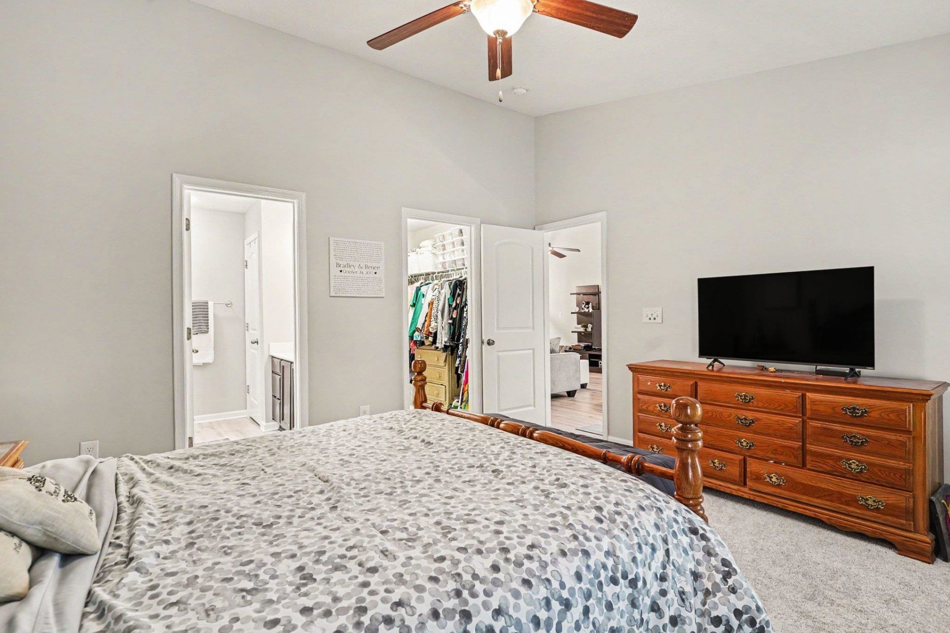 400 Stafford Dr.  Photo 9