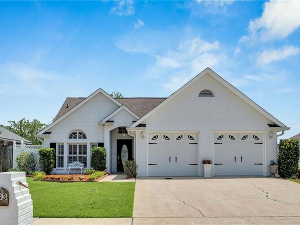 83 SHEARWATER Drive , LaPlace, LA 70068