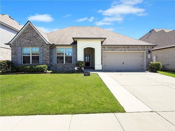 7821 CAMELLIA BUD Court, Slidell, LA 70461