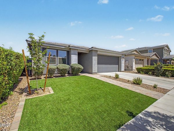 9832 E SATELLITE Drive, Mesa, AZ 85212
