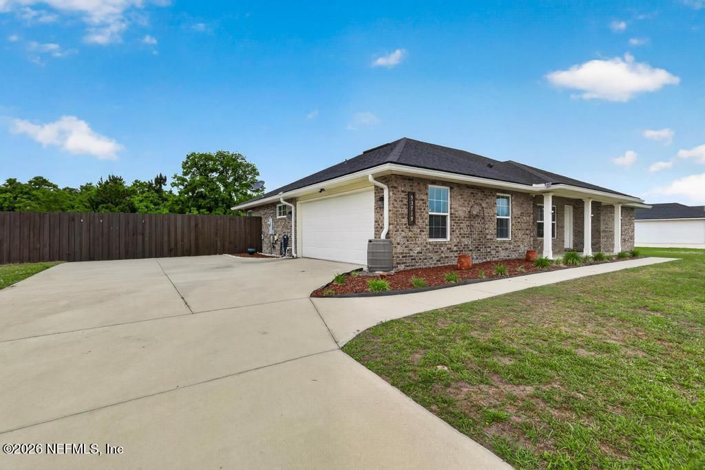 53719 Carrington Drive, Callahan, FL 32011 Photo
