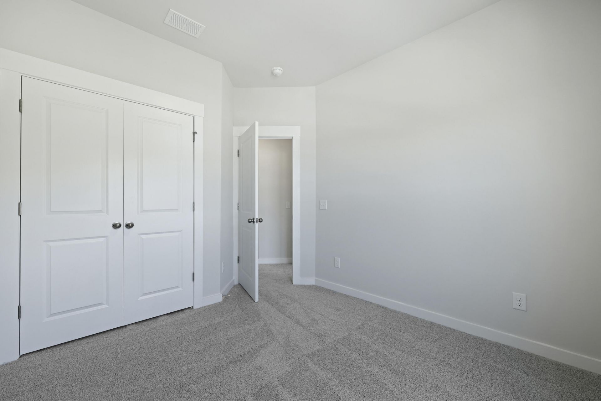 415 Talbot Drive Photo 35