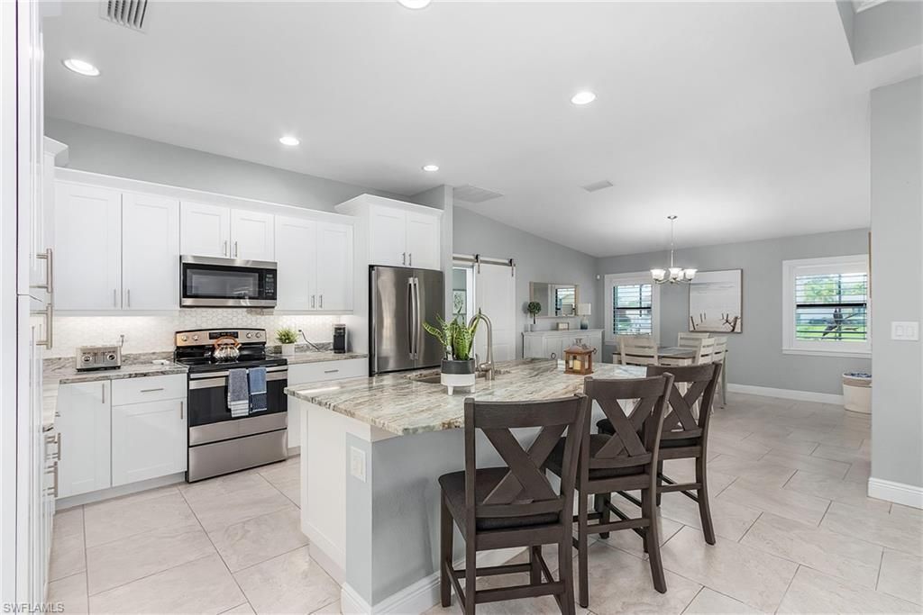 1702 SE 1st Ter, Cape Coral, FL 33990 Photo