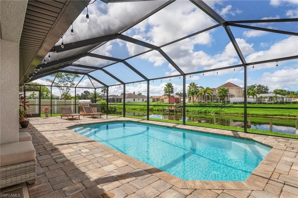 1702 SE 1st Ter, Cape Coral, FL 33990 Photo