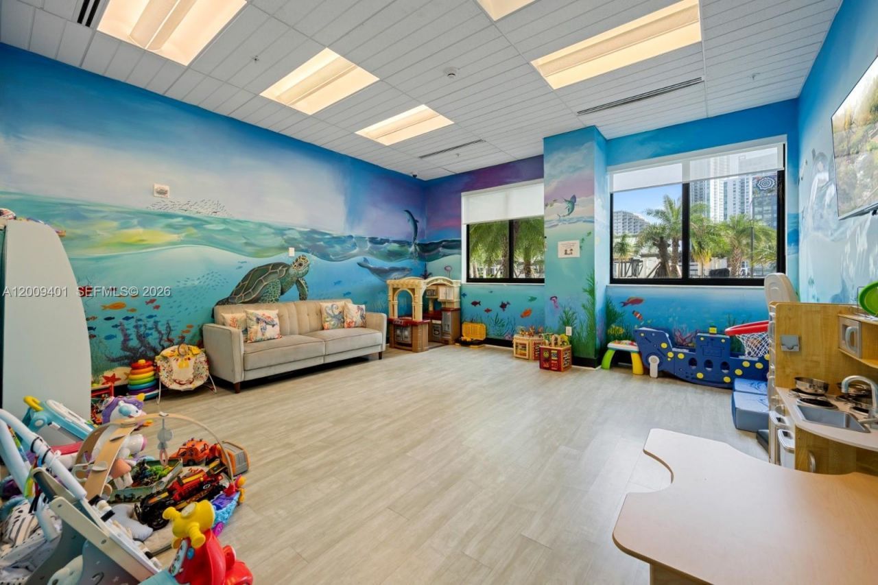 999 SW 1st Ave , Unit 1514, Miami, FL 33130 Photo