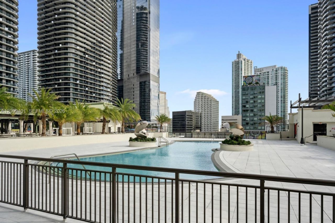 999 SW 1st Ave , Unit 1514, Miami, FL 33130 Photo