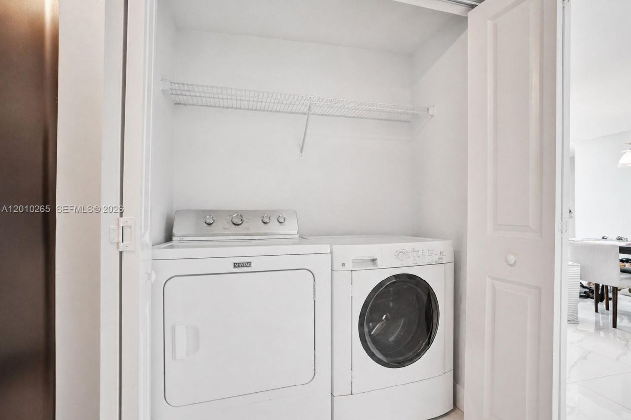 1250 S Miami Ave , Unit 2103, Miami, FL 33130 Photo