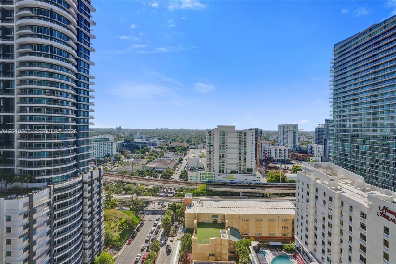 1250 S Miami Ave , Unit 2103, Miami, FL 33130 Photo