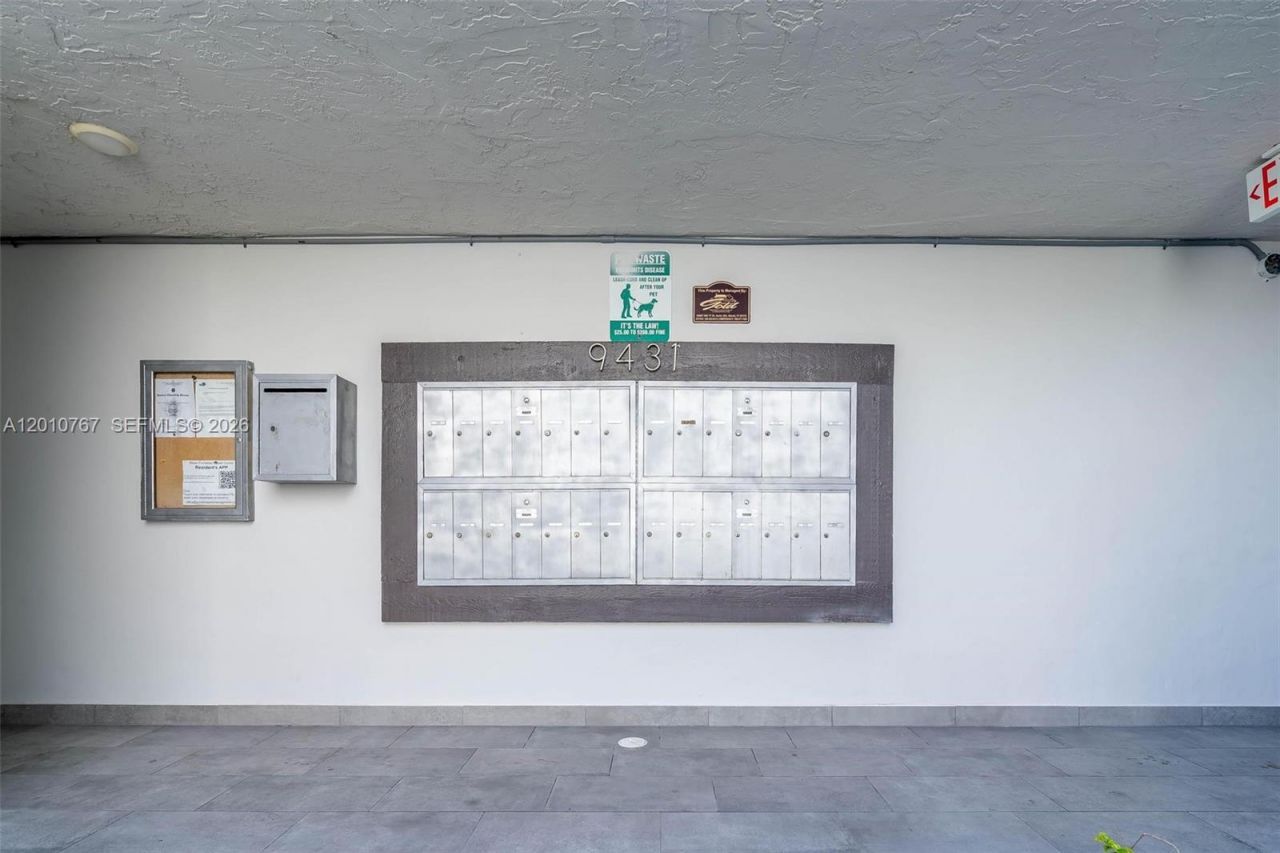 9431 Fontainebleau Blvd, Unit 112, Miami, FL 33172 Photo