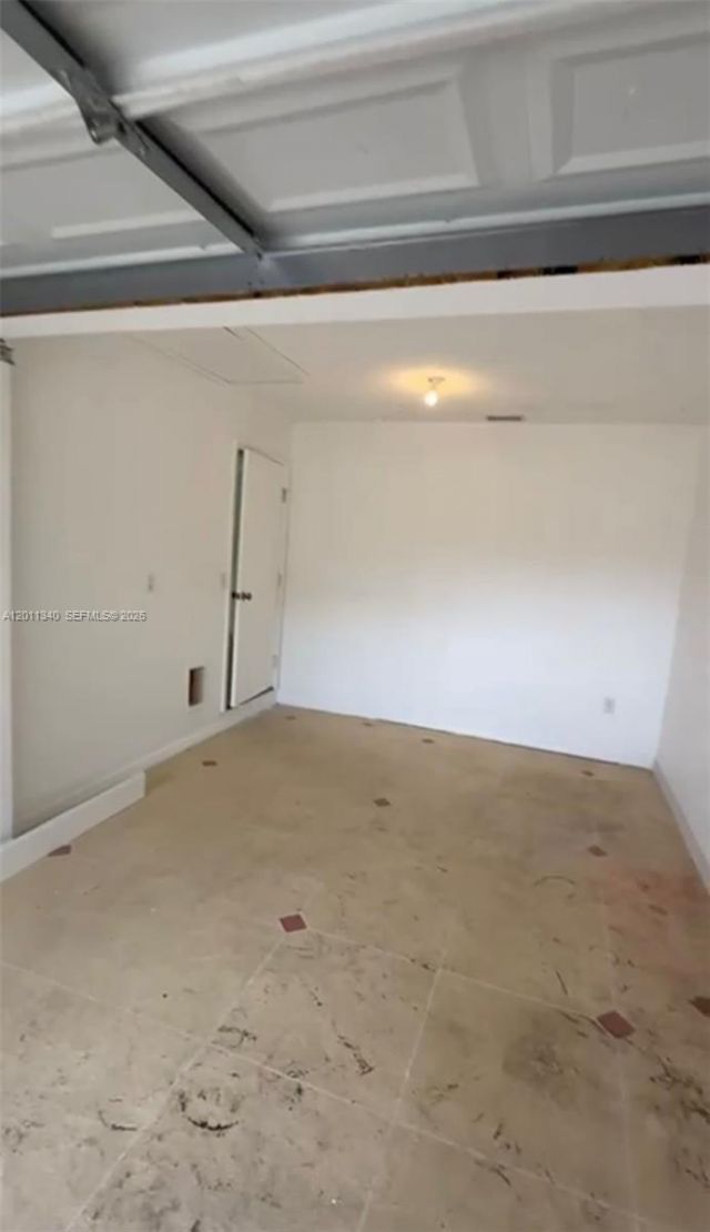 9130 NW 193rd St , Unit 9130, Hialeah, FL 33018 Photo