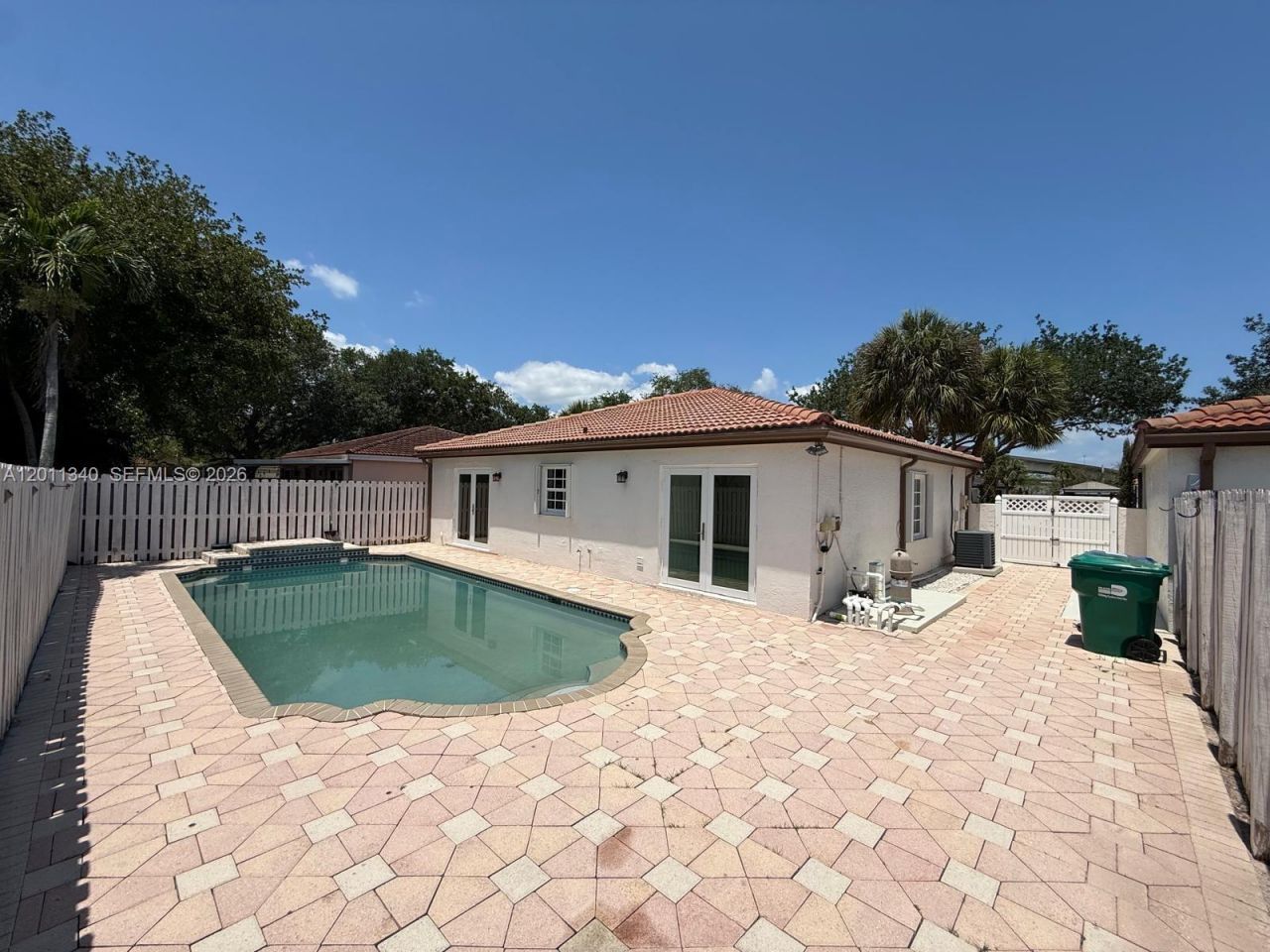 9130 NW 193rd St , Unit 9130, Hialeah, FL 33018 Photo